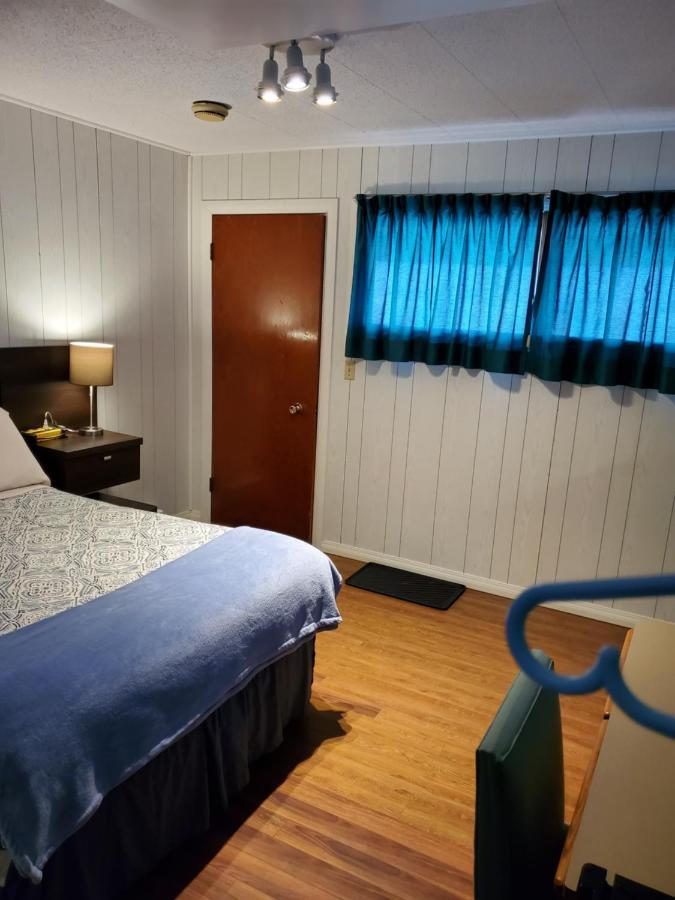 Wolseley Motel エクステリア 写真